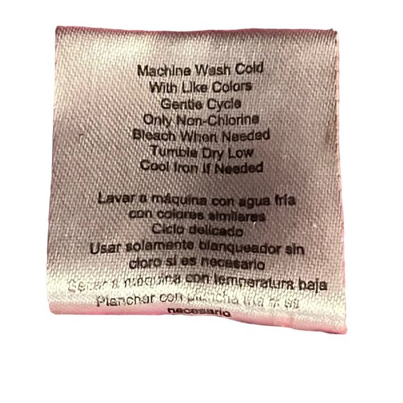 Pink Polyester Hamsa Patterned Throw Blanket - Picture 4 of 7